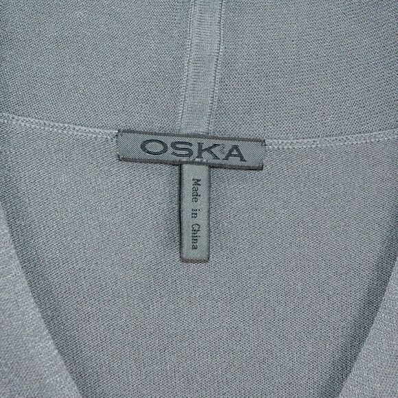 OSKA Women's Vneck Pullover Blouse knit in Gray Size 1 - Picture 3 of 9